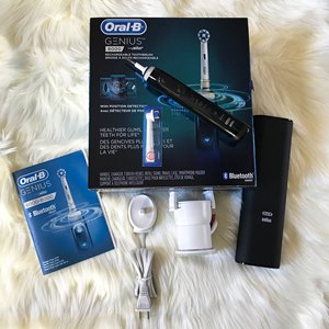 Unboxing oral-b 8000
